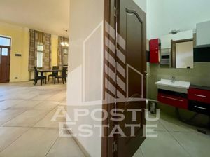 Apartament 3 camere, curte cu acces auto, ULTRACENTRAL - imagine 10