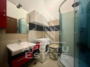 Apartament 3 camere, curte cu acces auto, ULTRACENTRAL - imagine 8