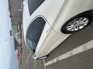 BMW seria 5 520d xdrive - imagine 6