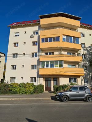 Ap.2 camere langa SPITALUL JUDETEAN bloc anvelopat amenajat modern - imagine 10