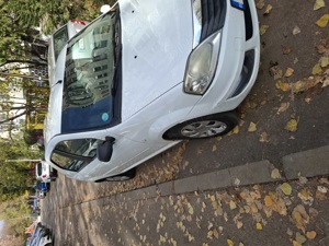 Logan 2010  - imagine 3