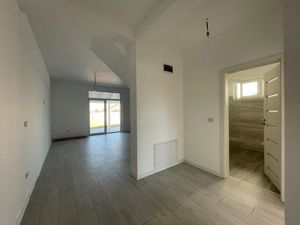 Duplex modern - 3 camere - Mosnita Noua - imagine 5