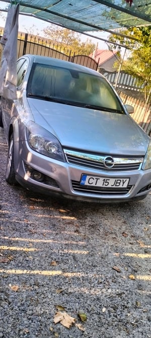 Vând Opel Astra h 