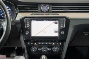 Volkswagen Passat 2.0Bi-TDI BMT 4Motion DSG "Highline" - imagine 14