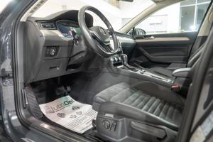 Volkswagen Passat 2.0Bi-TDI BMT 4Motion DSG "Highline" - imagine 10