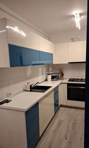 Apartament cu 3 camere, etaj intermediar, parcare - imagine 4