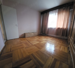 Proprietar! Vând apartament 3 camere decomandat, etj. 3, Arad(zona Bănci - Gară) . Negociabil! - imagine 8