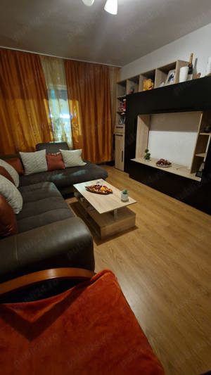 Închiriez apartament cu 2 camere - imagine 4