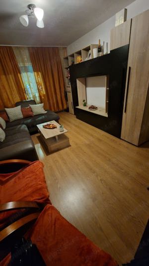 Închiriez apartament cu 2 camere - imagine 15