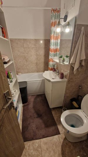 Închiriez apartament cu 2 camere - imagine 6