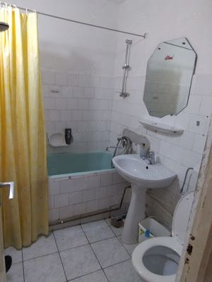 Vand apartament 3 camere CUGIR central. - imagine 5