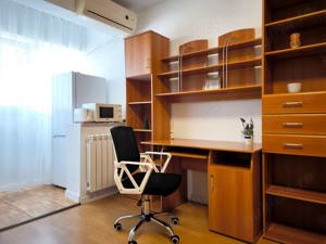 Apartament 2 cam. Apărătorii Patriei 10 min metrou, loc de parcare - imagine 4