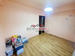 Apartament 3 camere, zona Calea Moldovei (OMV) - imagine 8