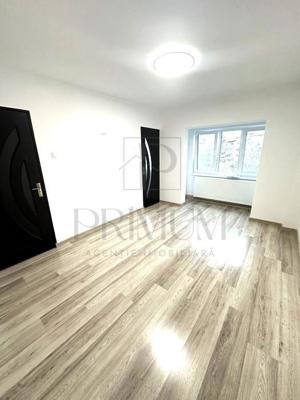 Apartament 1 Camera - Renovat Complet - Centrala Proprie - Nemobilat - Zona Aradului - imagine 4