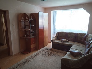 Vand apartament 2 camere - imagine 2