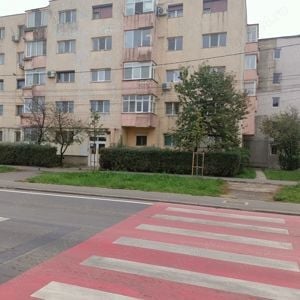 Ap parter inalt spatios 4camere 2 bai  centrala gaz zona Freidorf