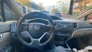 Honda Civic Sedan benzina 2015, primul proprietar, anvelope noi de iarna, stare perfecta, 9.490 euro - imagine 5