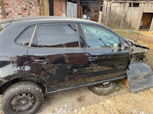 Dezmembrez polo 6R1.6 TDI an 2011 - imagine 2