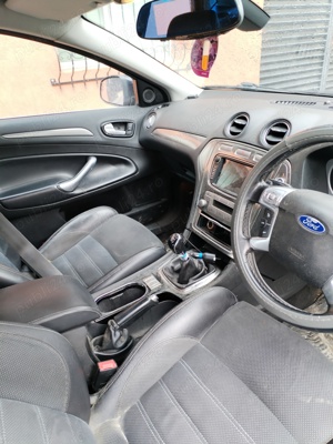 Vând Ford Mondeo Mk4  - imagine 3