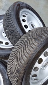 Cauciucuri cu jante 205 / 60 R16 - imagine 3