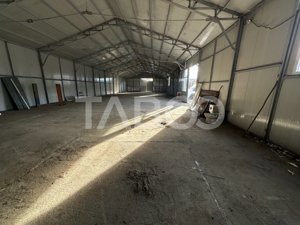 Hala recent renovata 300 mp de inchiriat zona Industriala in Fagaras - imagine 3