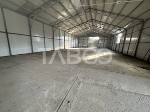 Hala recent renovata 300 mp de inchiriat zona Industriala in Fagaras - imagine 4