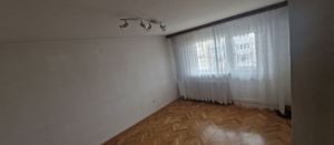 Vindem apartament cu 4 camere