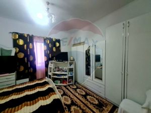 Casă  cu 5 camere de vânzare în zona Central - imagine 7