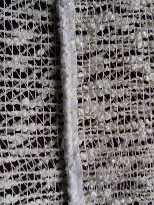 Perdea NOUA alb-crem, cu argintiu in model- 115x256 cm, contragreutate - imagine 5