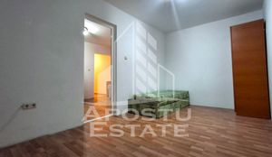 Apartament 2 camere semidecomandat in zona Fortuna - imagine 7