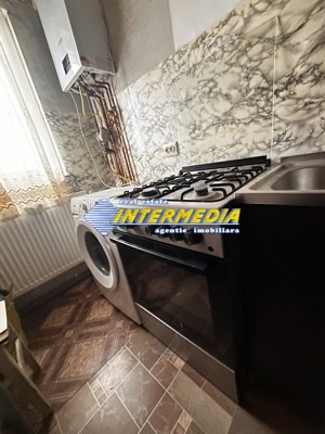 Apartament cu 2 camere si balcon de vanzare in Alba Iulia ZOna CETATE Bulevard - imagine 5