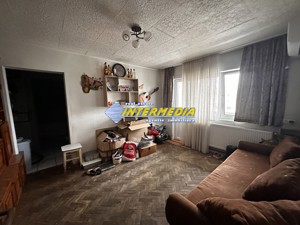 Apartament cu 2 camere si balcon de vanzare in Alba Iulia ZOna CETATE Bulevard - imagine 2