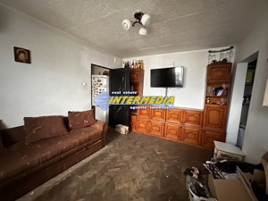 Apartament cu 2 camere si balcon de vanzare in Alba Iulia ZOna CETATE Bulevard - imagine 3