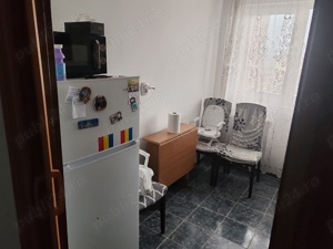 Vand apartament 2 camere decomandat - imagine 8