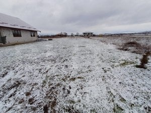 Teren  exctravilan,  10  ar la 10  km de bistrita 