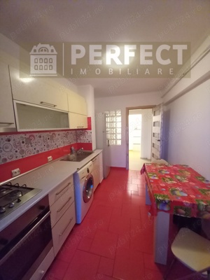 Apartament 2 camere, et. 1 10 , Republicii - 70000 euro - imagine 7