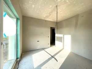 Duplex complet despartit - 3 camere - Mosnita Noua - imagine 11