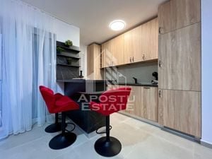 Apartament cu 3 camere, 2 bai, prima inchiriere, in zona Aradului