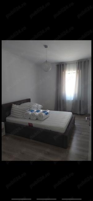 închiriez apartament cu 3 camere  - imagine 3