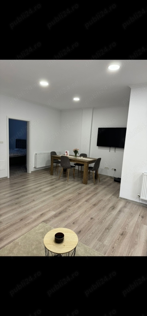 închiriez apartament cu 3 camere  - imagine 4