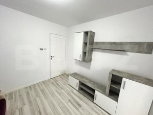 Apartament 2 camere, zona Sfanta Vineri - imagine 2