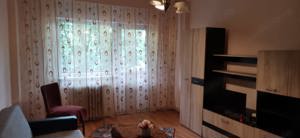 Apartament de inchiriat,etaj 1,zona Decebal