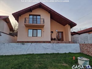 Casa situata în Ursati, Str.Pajistei - imagine 4