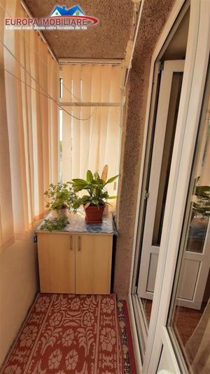 Apartament 3 camere de vanzare zona  centrala  Tulcea - imagine 8