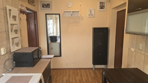 Vand apartament cu 2 camere in Deva, zona Enescu (Cuza Voda), etaj 1, bloc de caramida de 2 etaje  - imagine 5