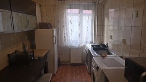 Vand apartament cu 2 camere in Deva, zona Enescu (Cuza Voda), etaj 1, bloc de caramida de 2 etaje  - imagine 9