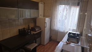 Vand apartament cu 2 camere in Deva, zona Enescu (Cuza Voda), etaj 1, bloc de caramida de 2 etaje  - imagine 6