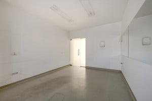 Apartament situat într-un imobil cu o poveste de măiestrie inginerească!   - imagine 6