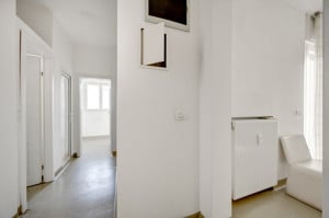 Apartament situat într-un imobil cu o poveste de măiestrie inginerească!   - imagine 13