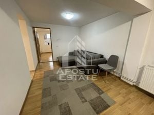 Spatiu comercial, 57 mp, demisol, Zona Aradului